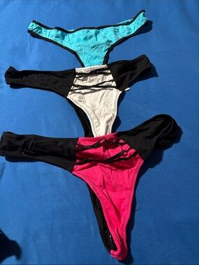Women’s Seamless Thong Panty Set 3— Aqua, White, Pink- NWOT (brand New)